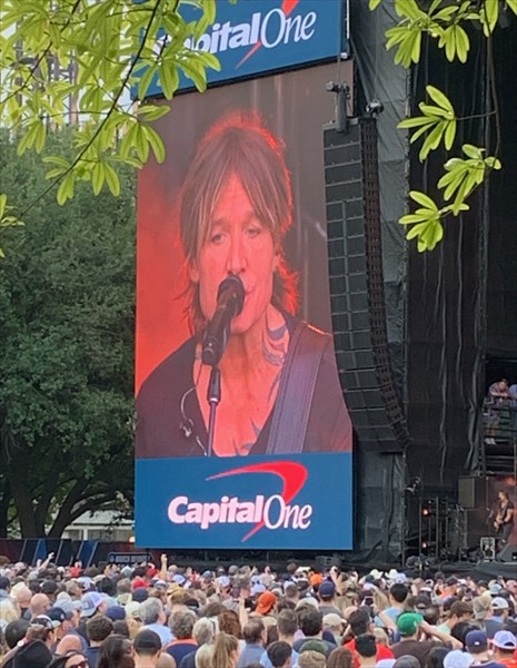18_Capital One provided concerts between Final Four night and Championship night - Keith Urban